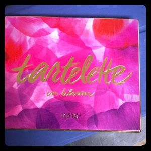 Tartelette in bloom pallete